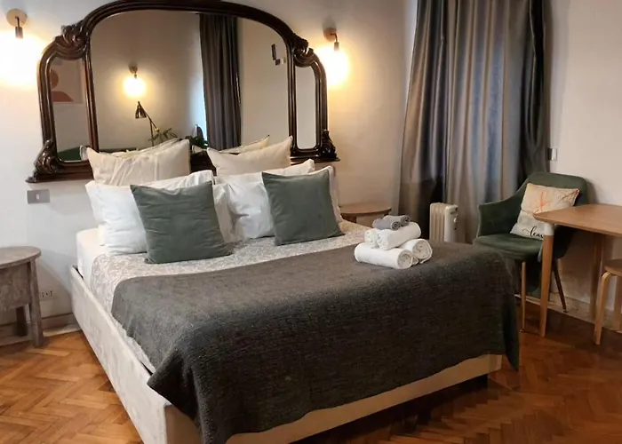 Lovely In Centre "third Floor, Without Elevator" Roma